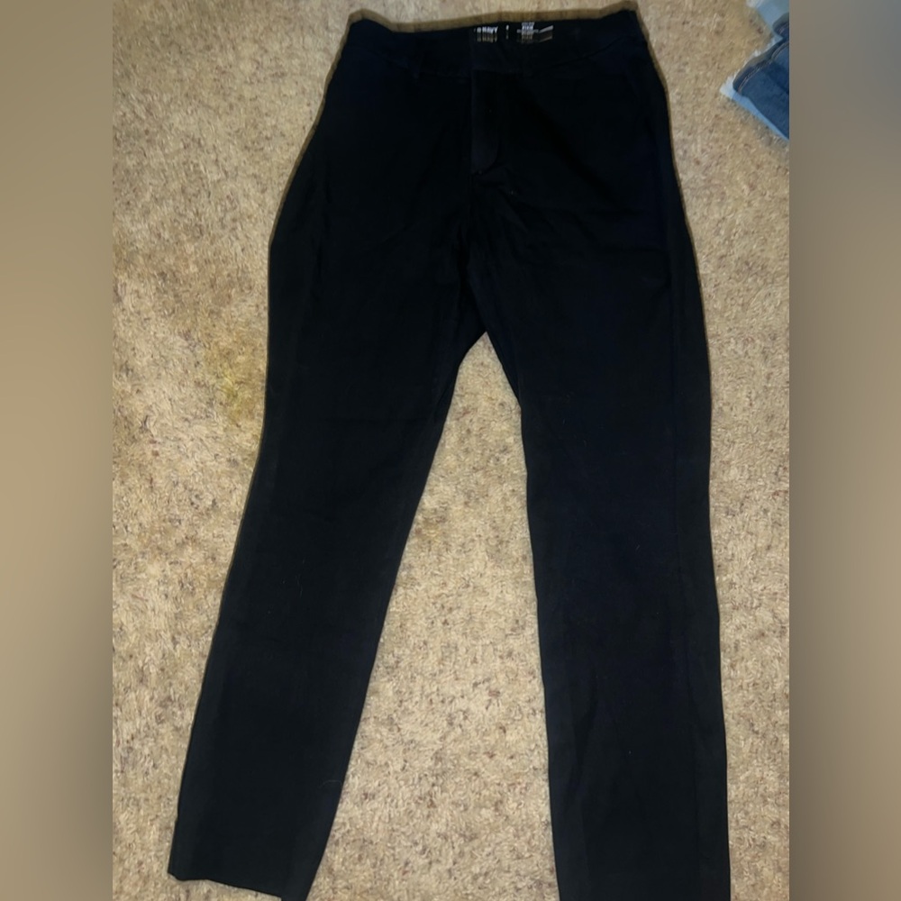 Old Navy High Rise Pixie dress pants.  Women’s size 6